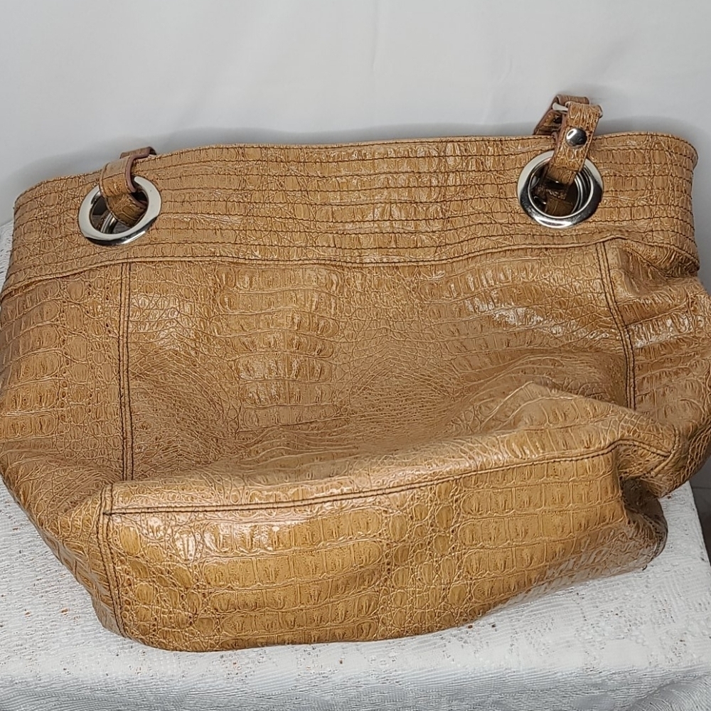 Steve Madden tan large textured Shoulder bag handbag